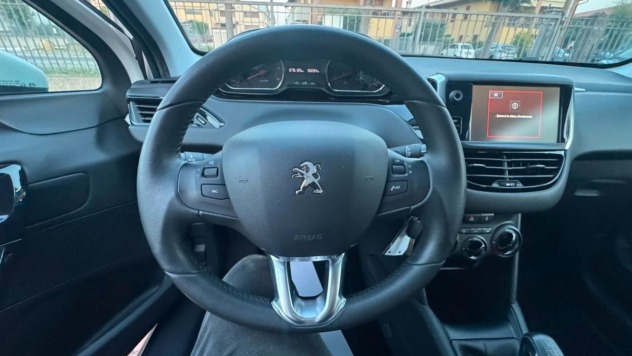 Peugeot 208 1.4 HDi 68 CV 5 porte Allure