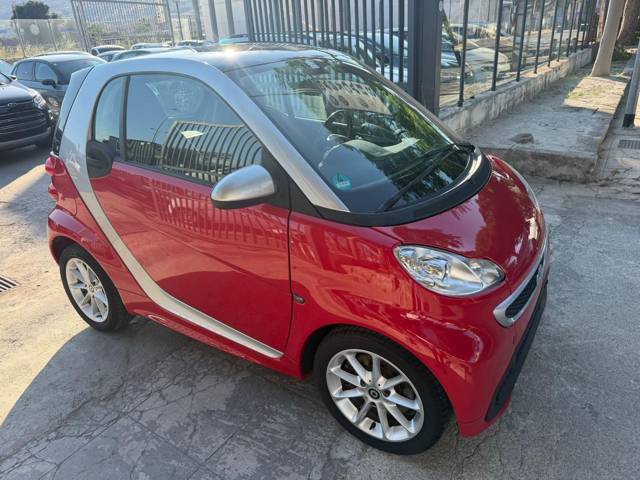 Smart ForTwo 1000 52 kW MHD coupé passion