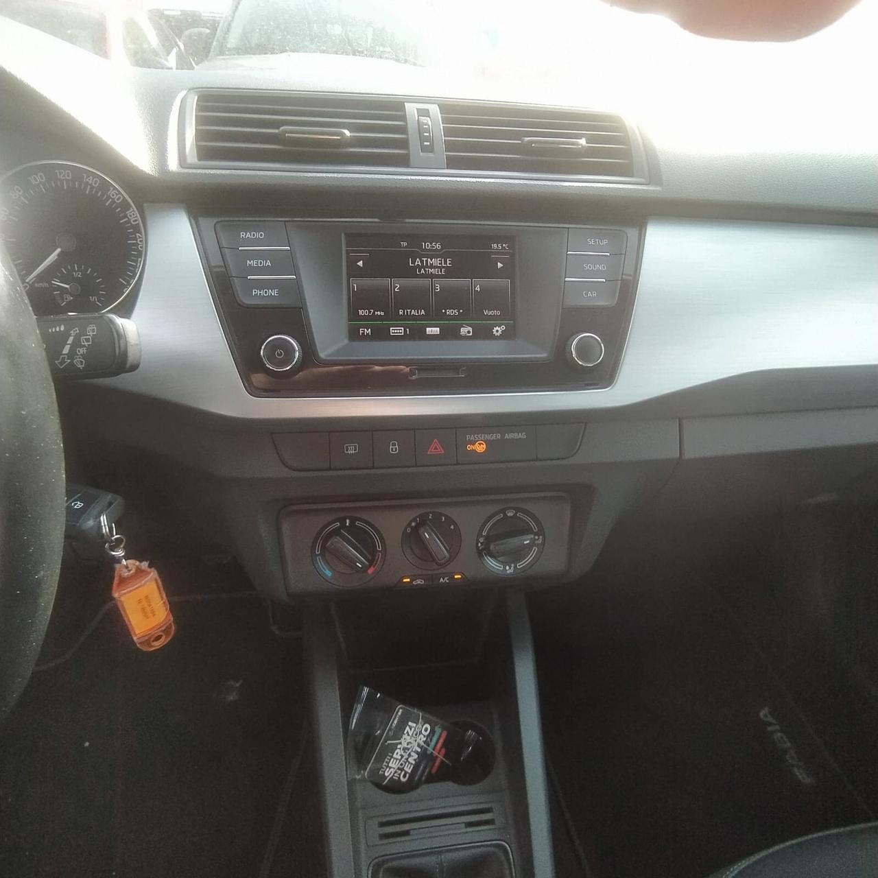 Skoda Fabia 1.0 MPI 60 CV Design Edition