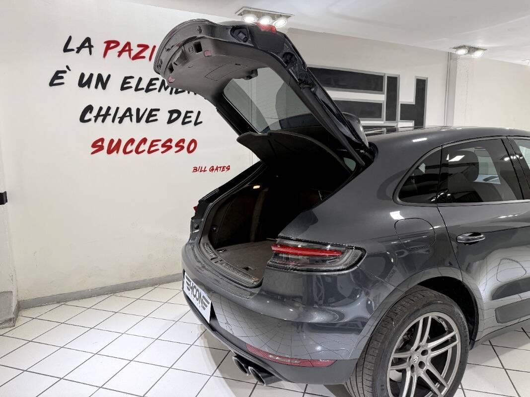Porsche Macan 2.0 245cv pdk