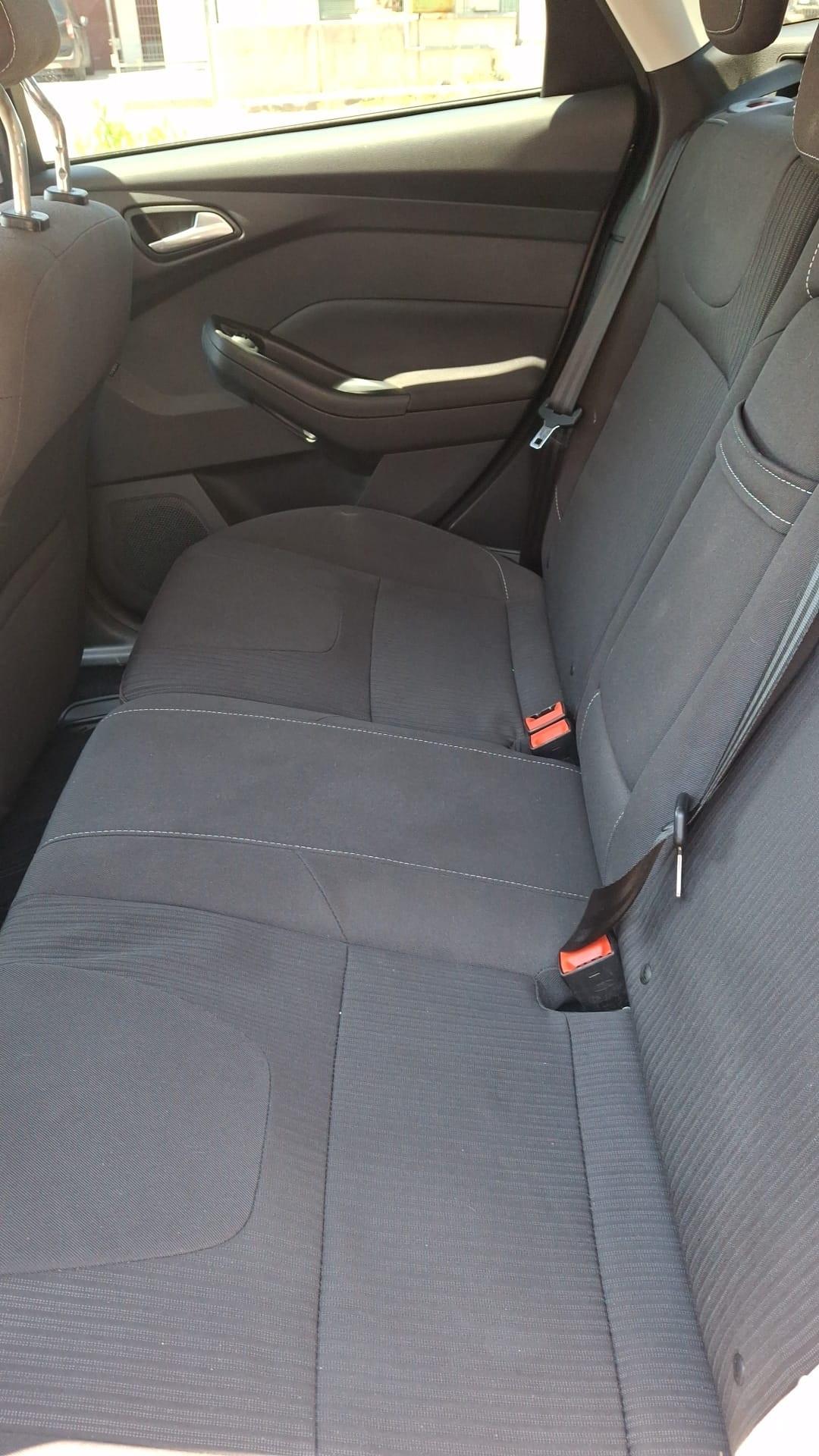 Ford Focus 1.6 TDCi 115 CV SW Titanium