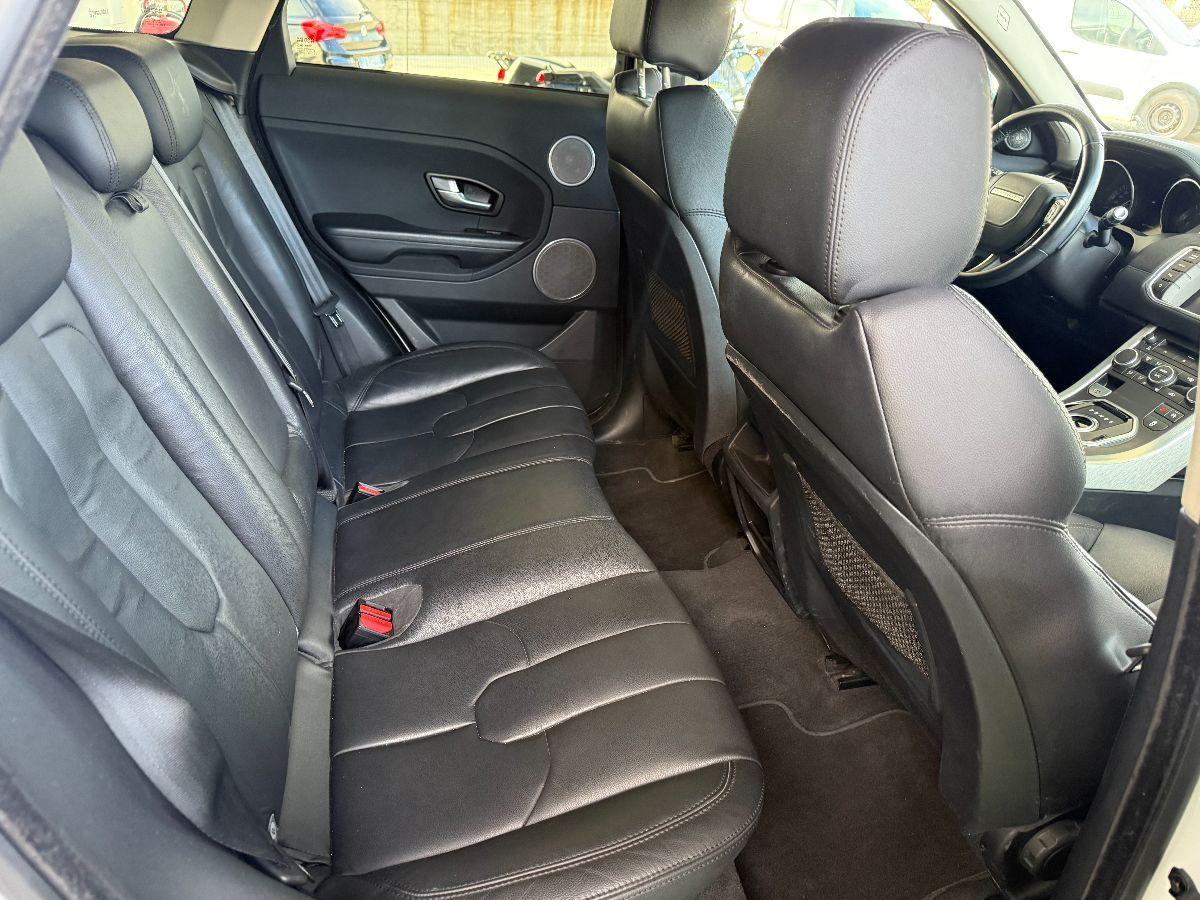 LAND ROVER - Range Rover Evoque Evoque 5p 2.2 td4 Dynamic 150cv auto 9m