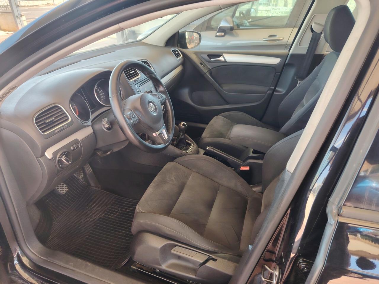 Volkswagen Golf 1.6 TDI DPF 5p. Trendline