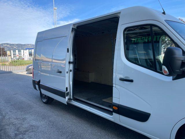 RENAULT Master T35 2.3 DCI 136CV FURGONE - IVA ESPOSTA