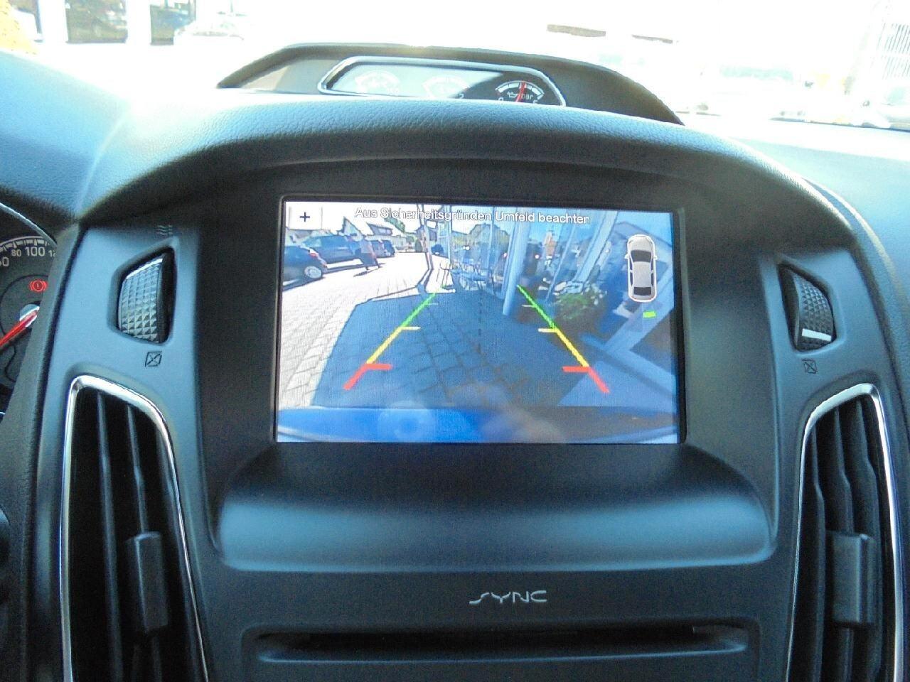 Ford Focus ST 18" NAVY SENS PARK CRUISE CONTROL RETROCAMERA SEDILI PELLE/TESSUTO FORD SYNC 3