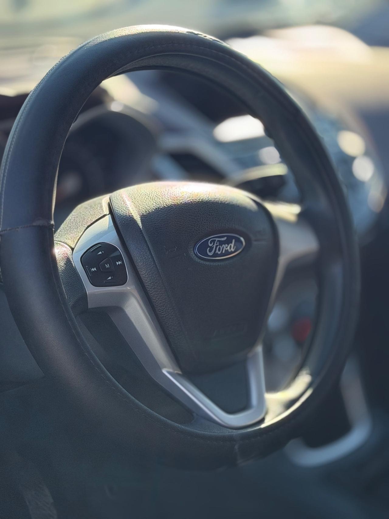 Ford Fiesta 1.4 TDCi (120.000KM) NEOPATENTATI