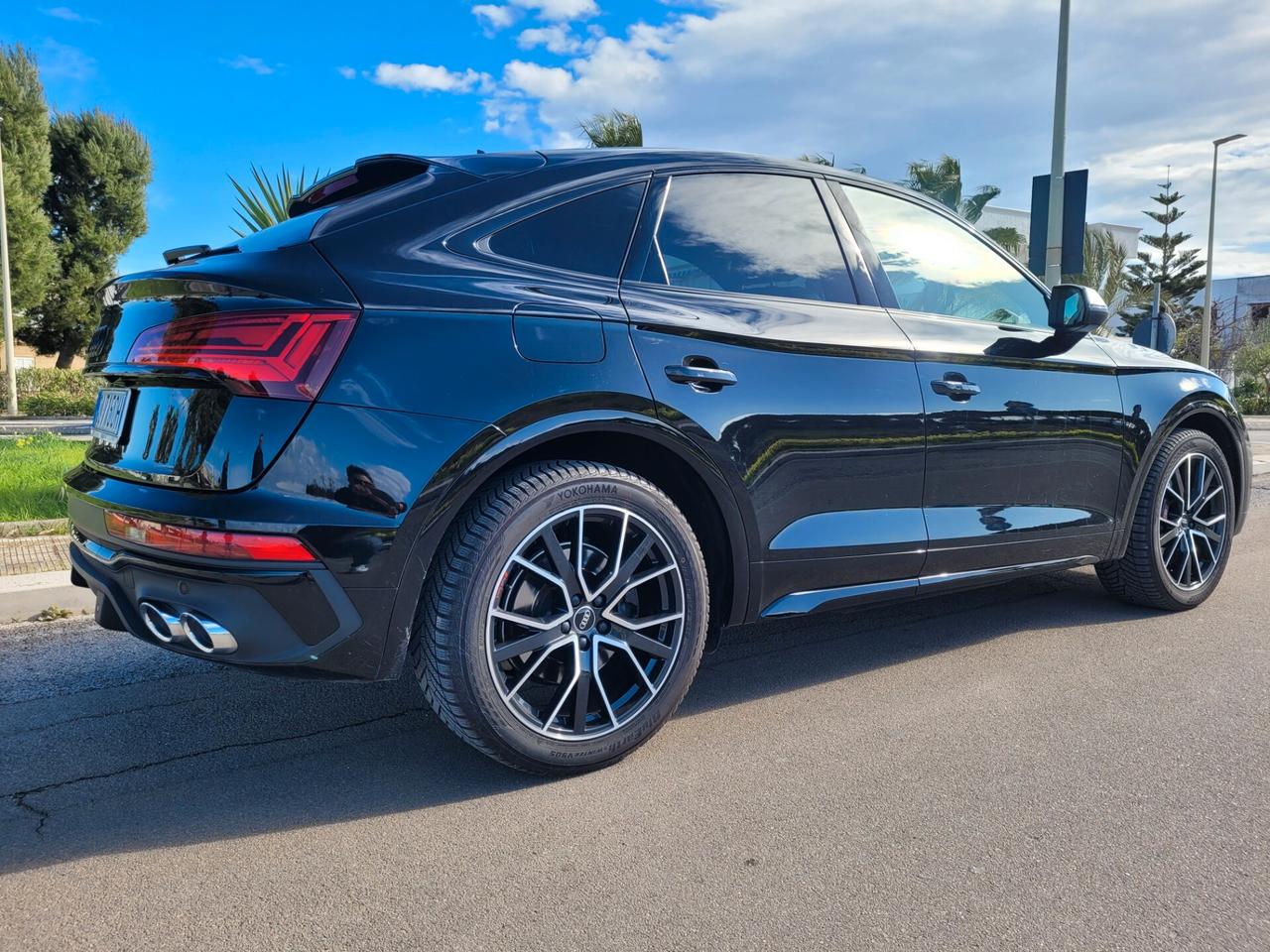 AUDI SQ5 S LINE