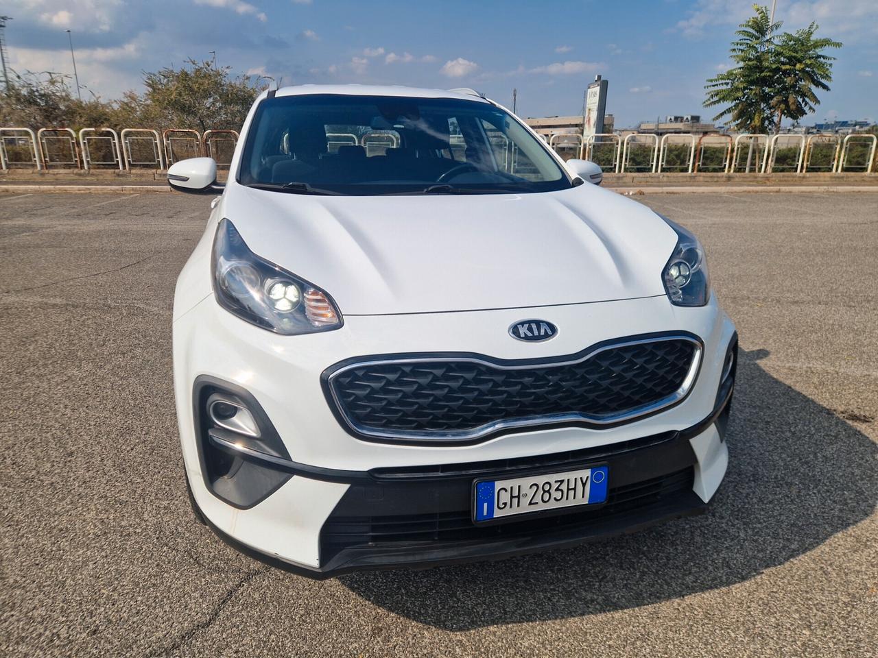Kia Sportage 1.6 136cv Ibrida/diesel automatica