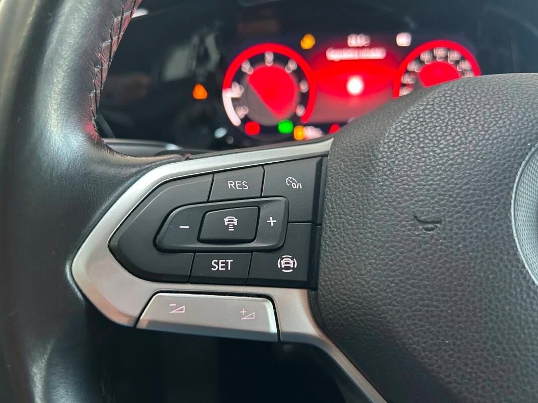 Volkswagen Golf 2.0 tdi Life 150cv dsg