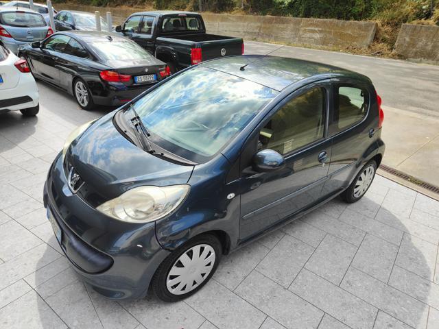 PEUGEOT 107 1.0 68CV 5p. Sweet Years