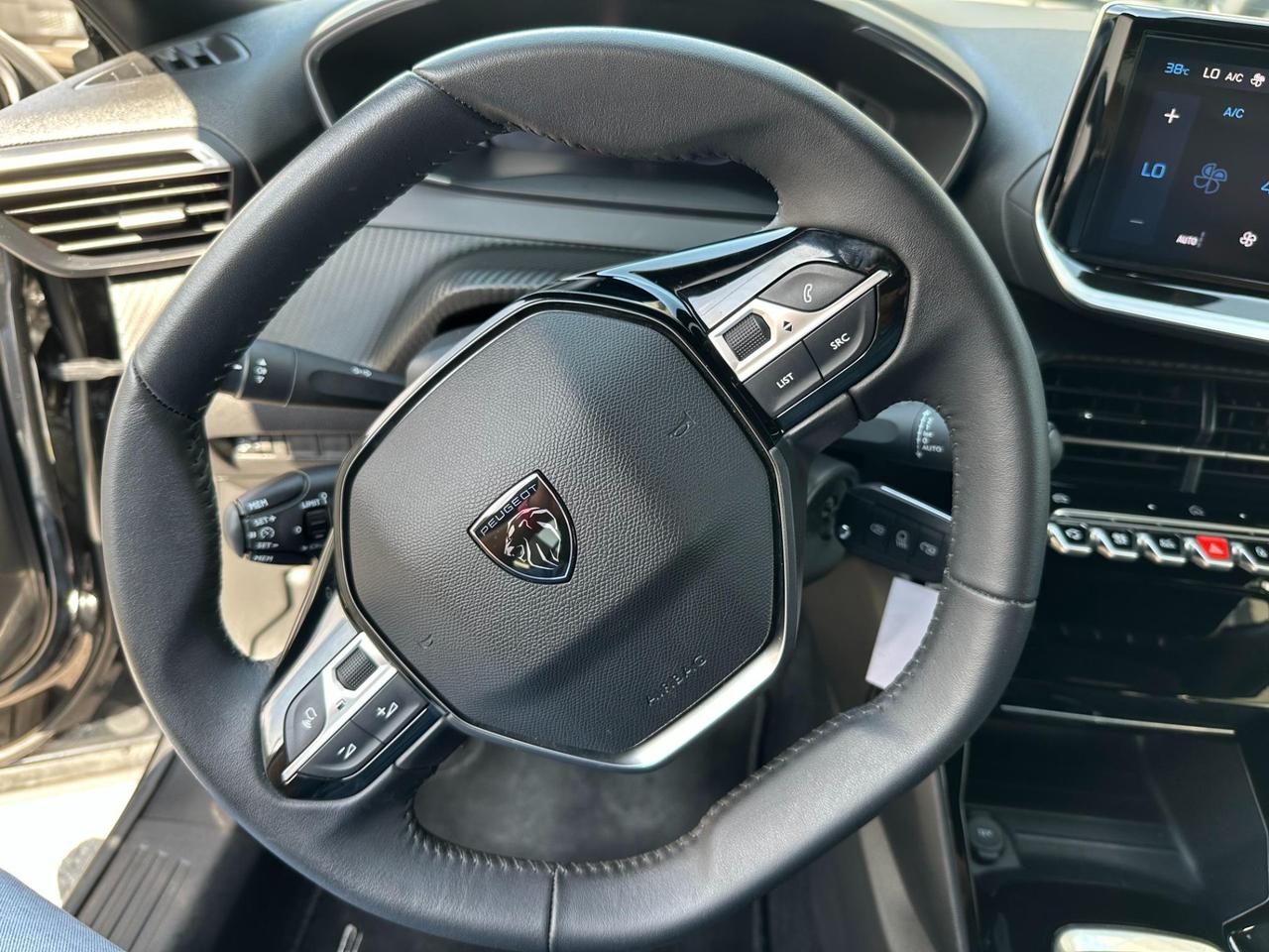 Peugeot 2008 1.2 puretech Allure s&s 100cv