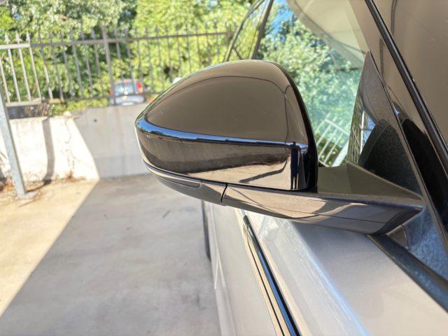 LAND ROVER Range Rover Velar 2.0D I4 240 CV S POCHI CHILOMETRI
