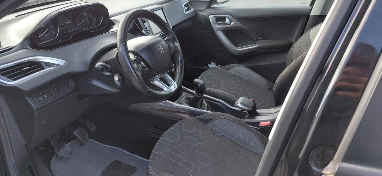 Peugeot 2008 PureTech 82 Active