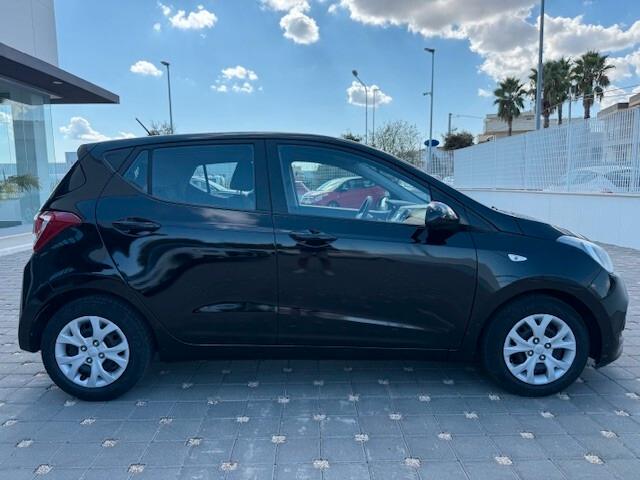 Hyundai i10 1.0 MPI Sound Edition 2017