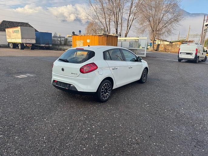 Fiat Bravo II 2012 1.4 16v easy power Active 120cv