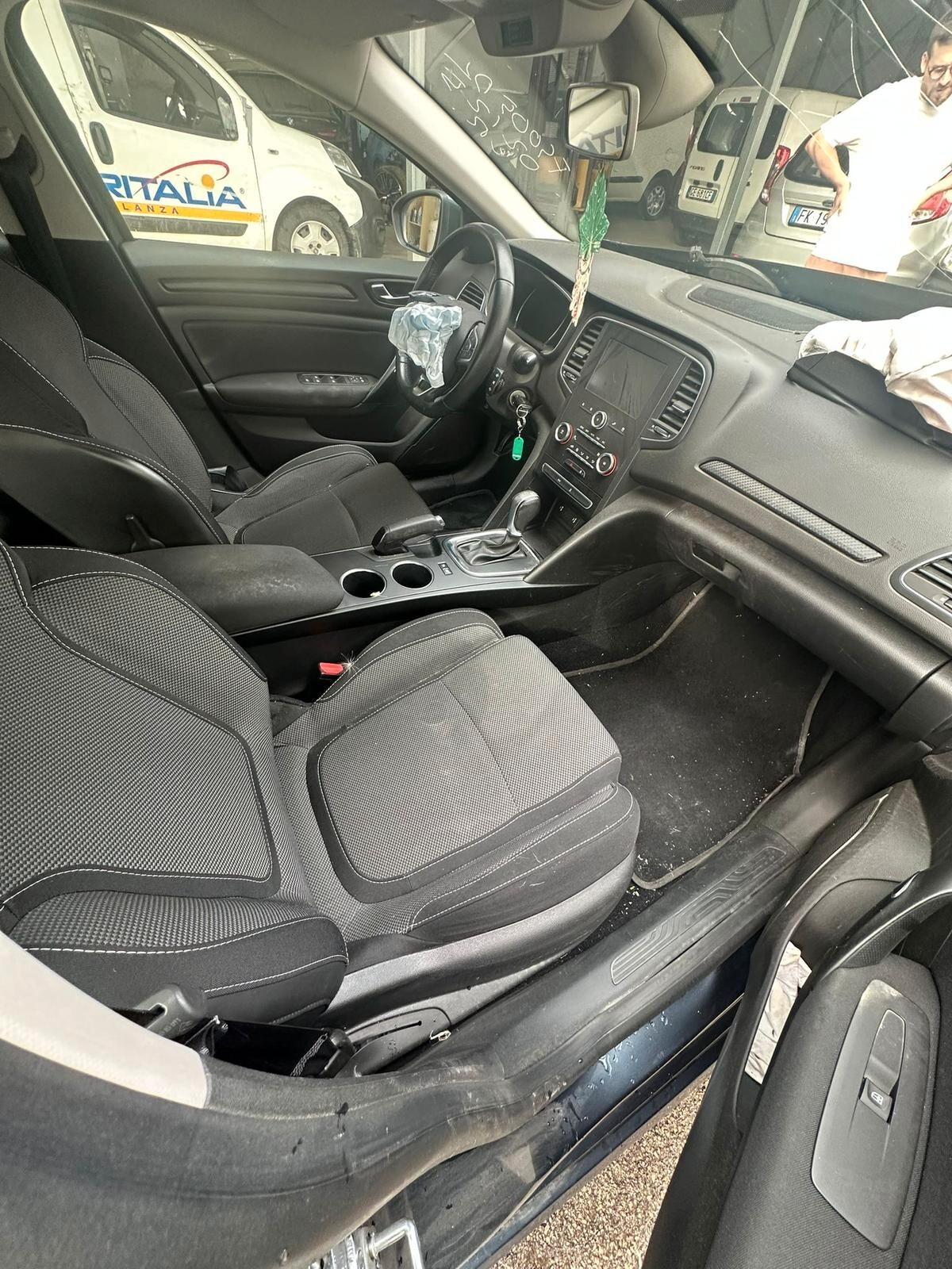 Renault Megane Mégane Sporter dCi 8V 110 CV EDC Energy Intens