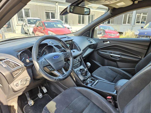 FORD Kuga 1.5 TDCI 120 CV S&S 2WD ST-Line