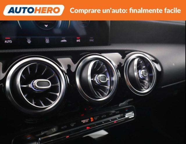MERCEDES-BENZ A 180 Automatic Premium