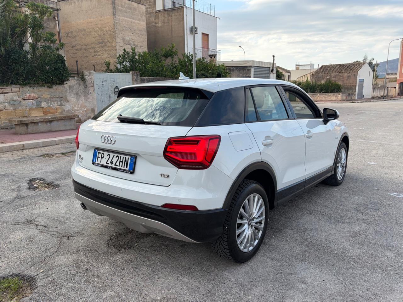 Audi Q2 1.6 TDI S tronic line Edition