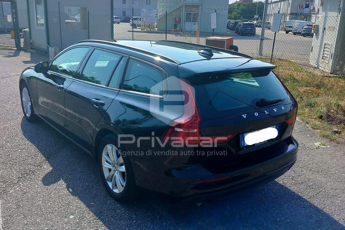 VOLVO V60 B3 Geartronic Momentum Business