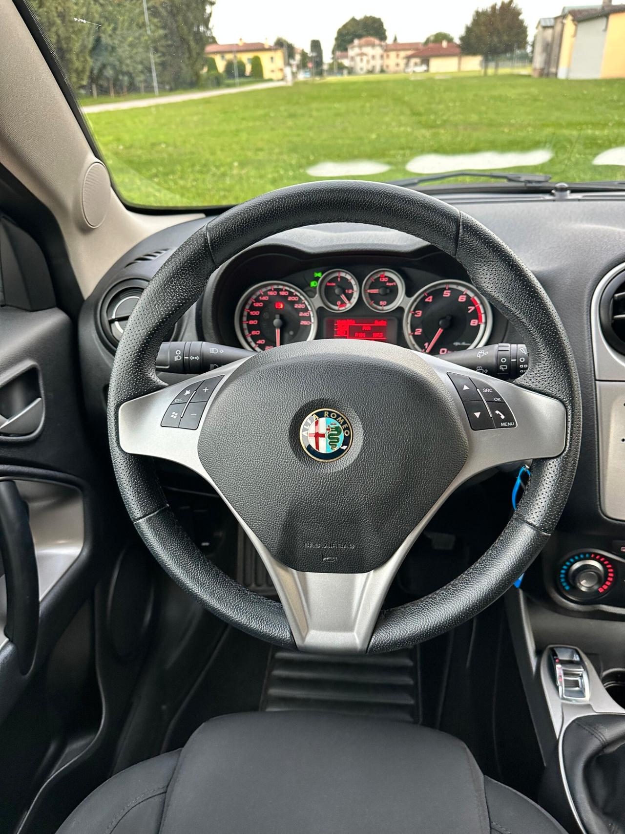 Alfa Romeo MiTo 1.4 105 CV M.air S&S Distinctive