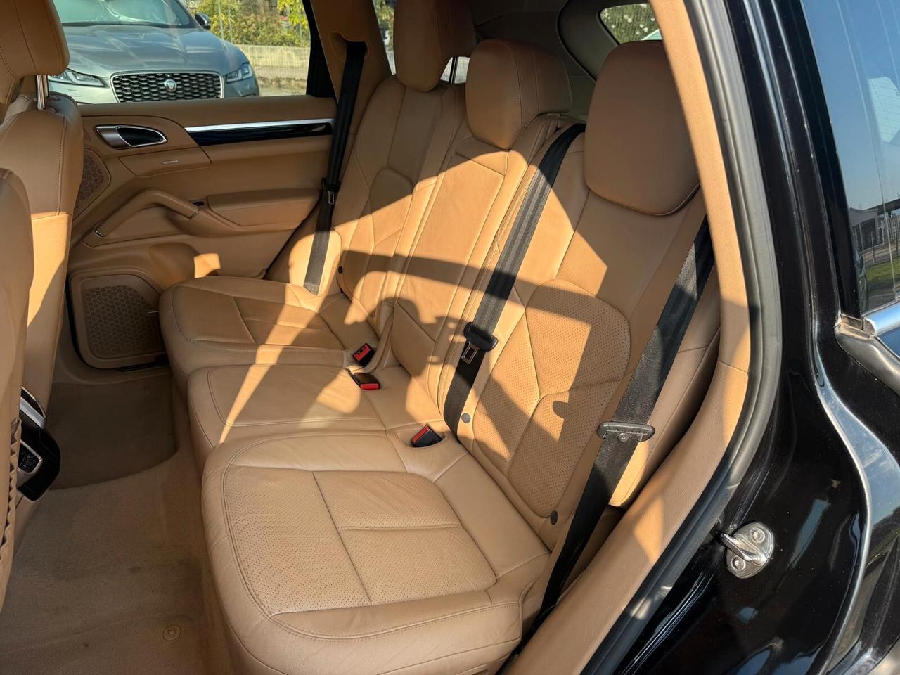 Porsche Cayenne 3.0 D PLATINUM EDITION PERFETTA AFFARE