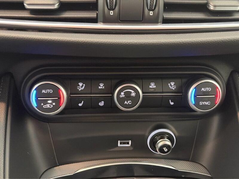 Alfa Romeo Stelvio 2.2 TD 210 CV Veloce AT8 Q4