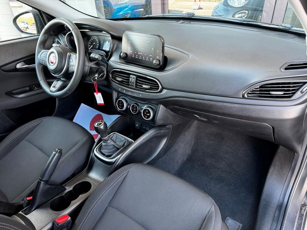 Fiat Tipo 1.0 5 porte