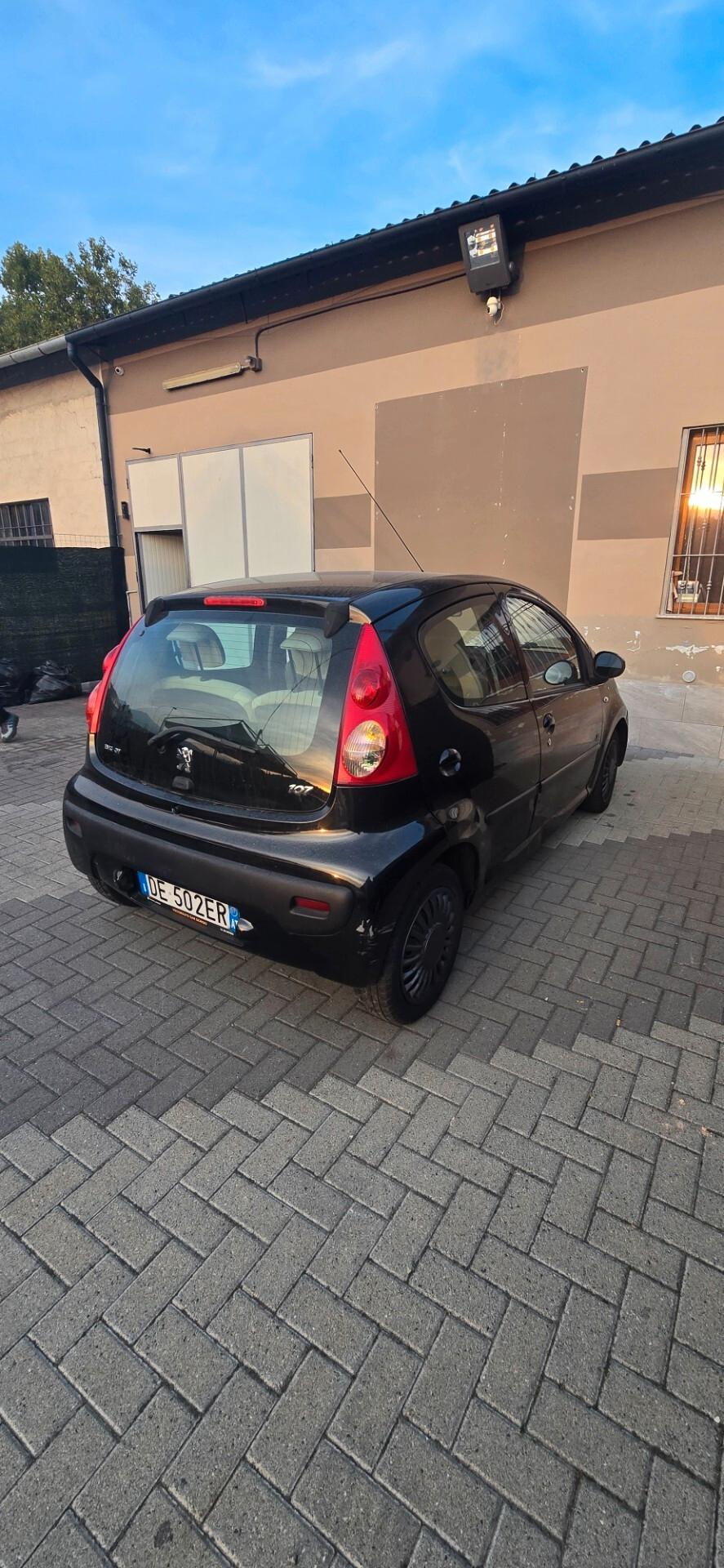 Peugeot 107 1.0 68CV 5p. Sweet Years