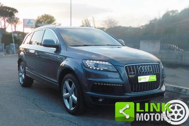 AUDI Q7 3.0 V6 TDI Quattro Advanced S-Line Tetto 7 Posti