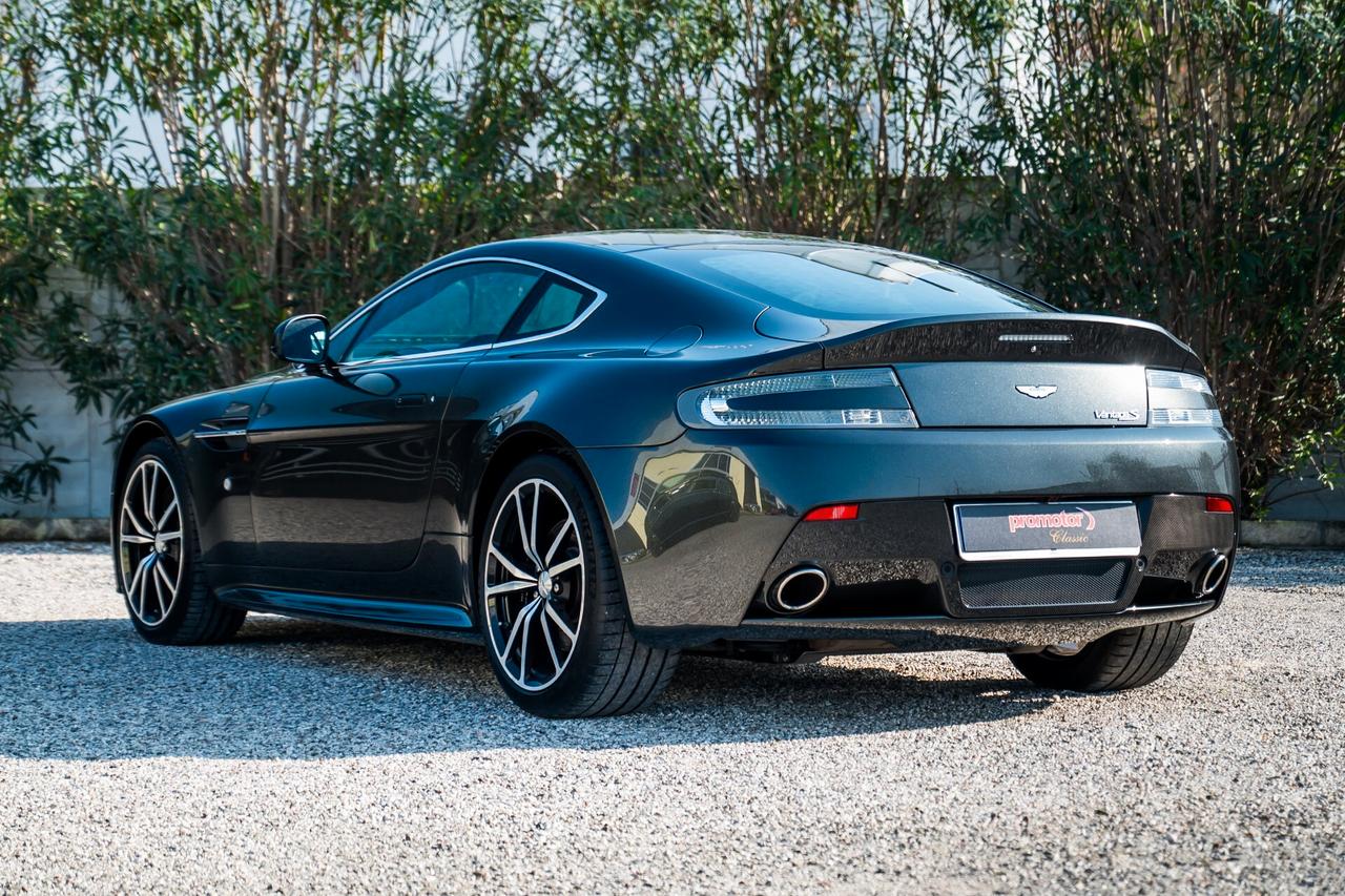 Aston Martin V8 Vantage S Coupé