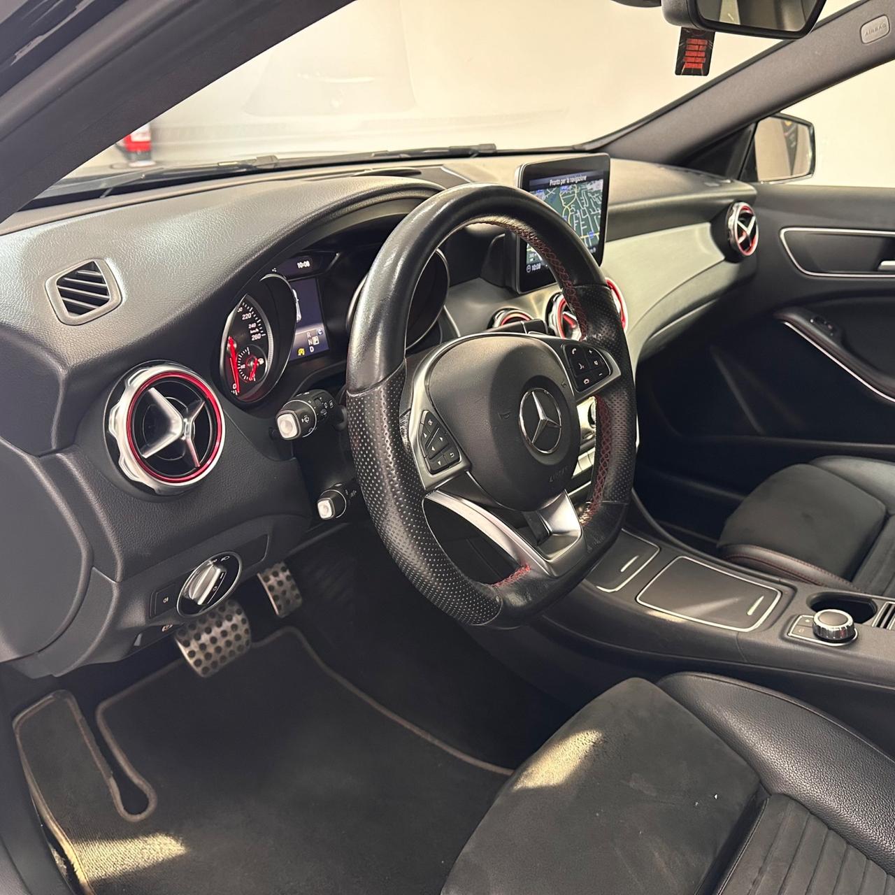 Mercedes-benz GLA 220 d AMG PREMIUM Night Edition