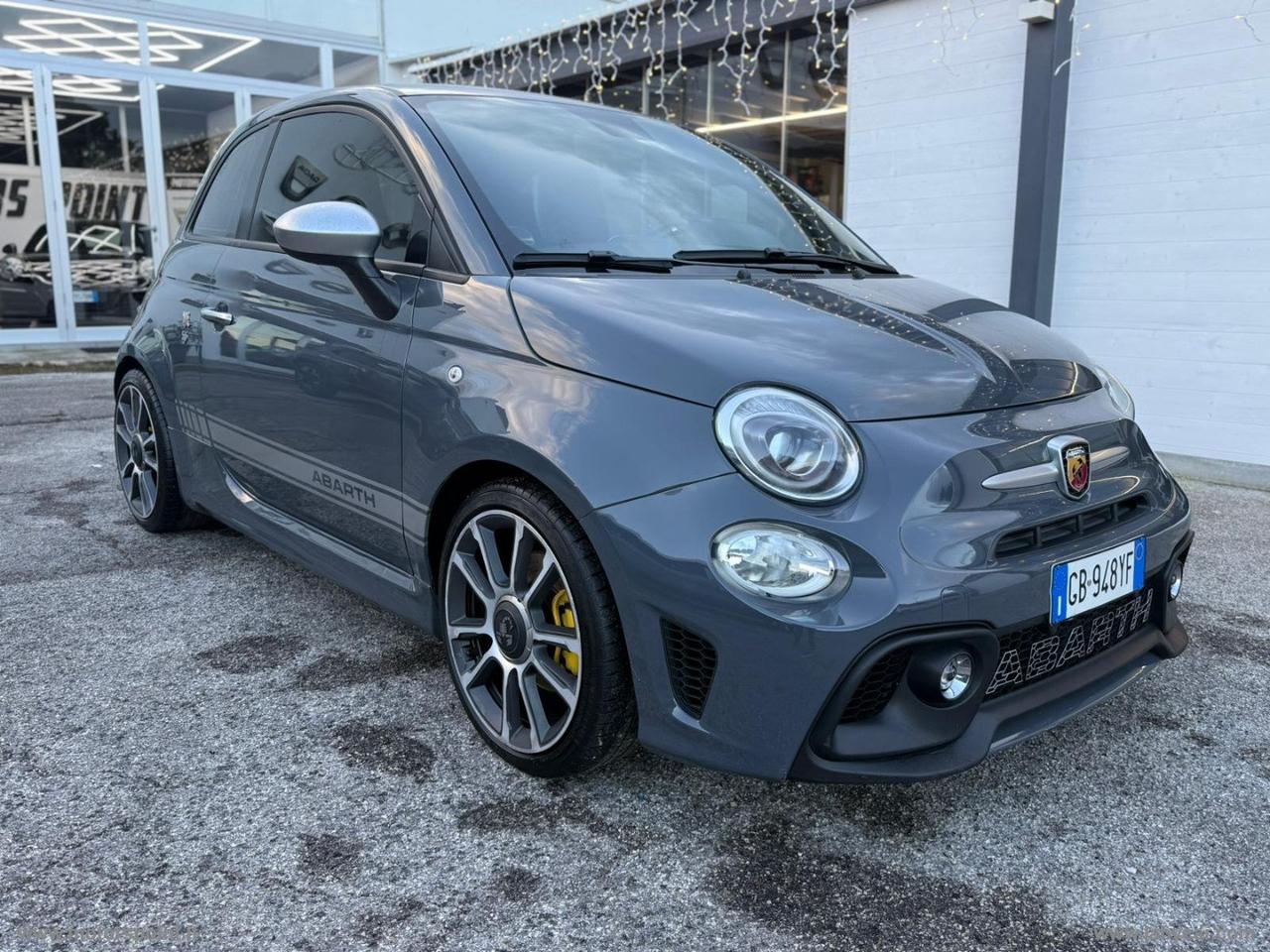 ABARTH 595 1.4 Turbo T-Jet 145 CV
