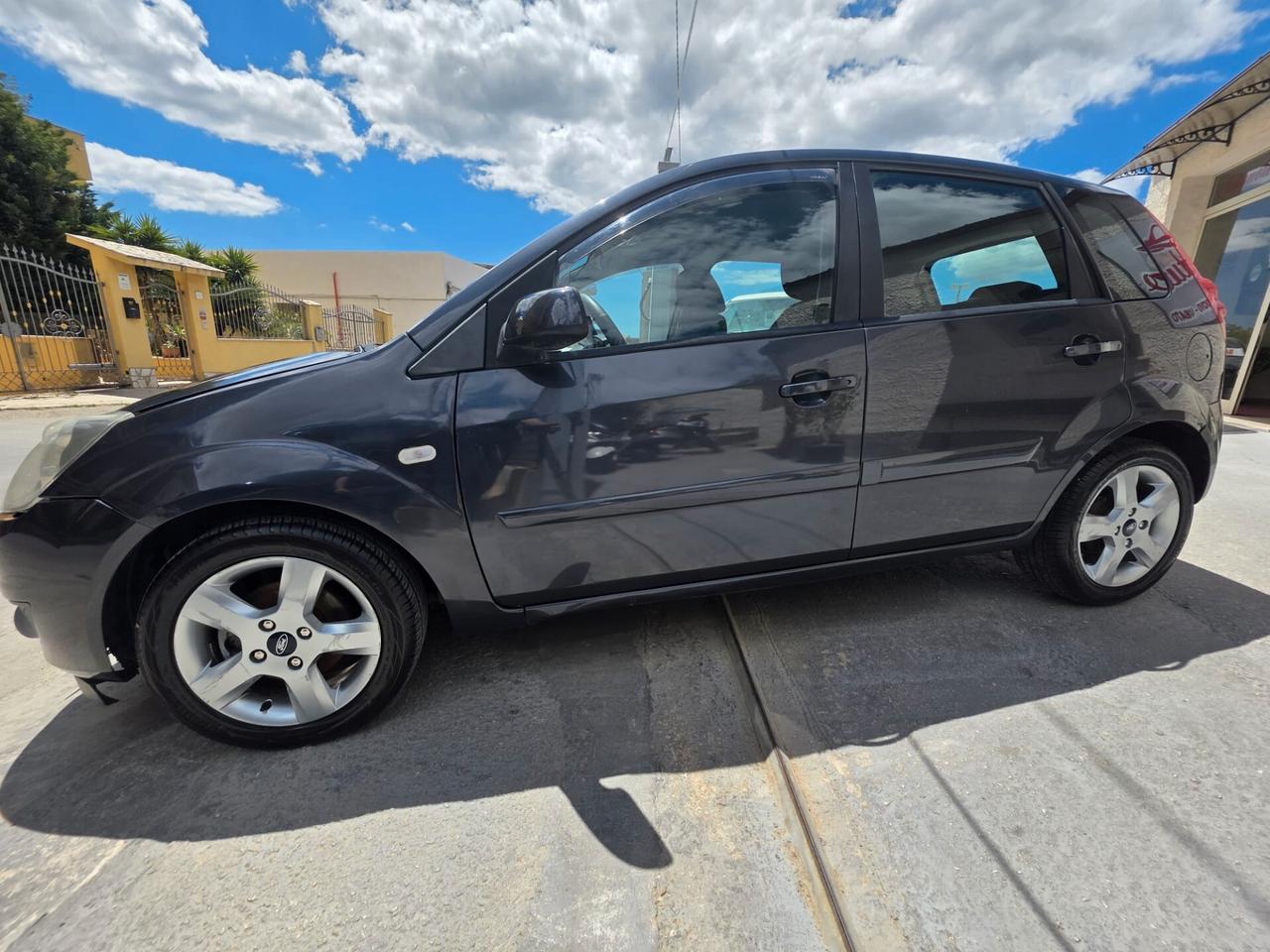 Ford Fiesta 1.4 TDCi 5p.