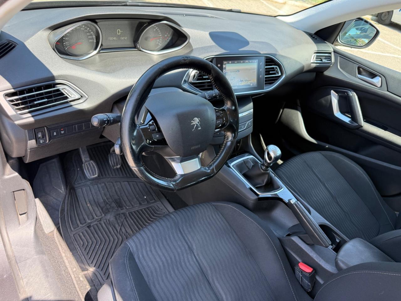 Peugeot 308 BlueHDi 120 S&S SW Navi*Cerchi*Pdc*E6