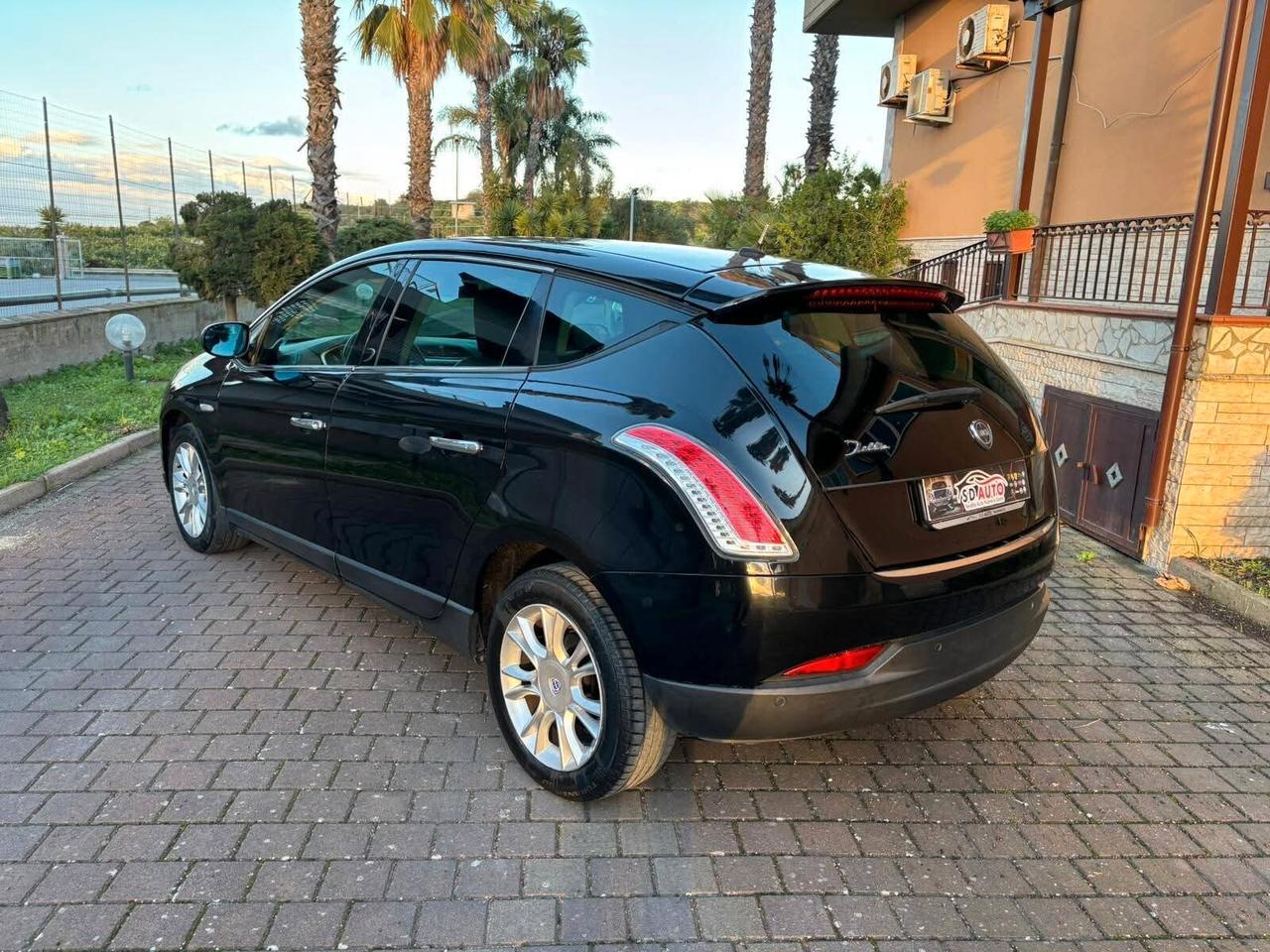 Lancia Delta 1.6 MJT DPF Platino