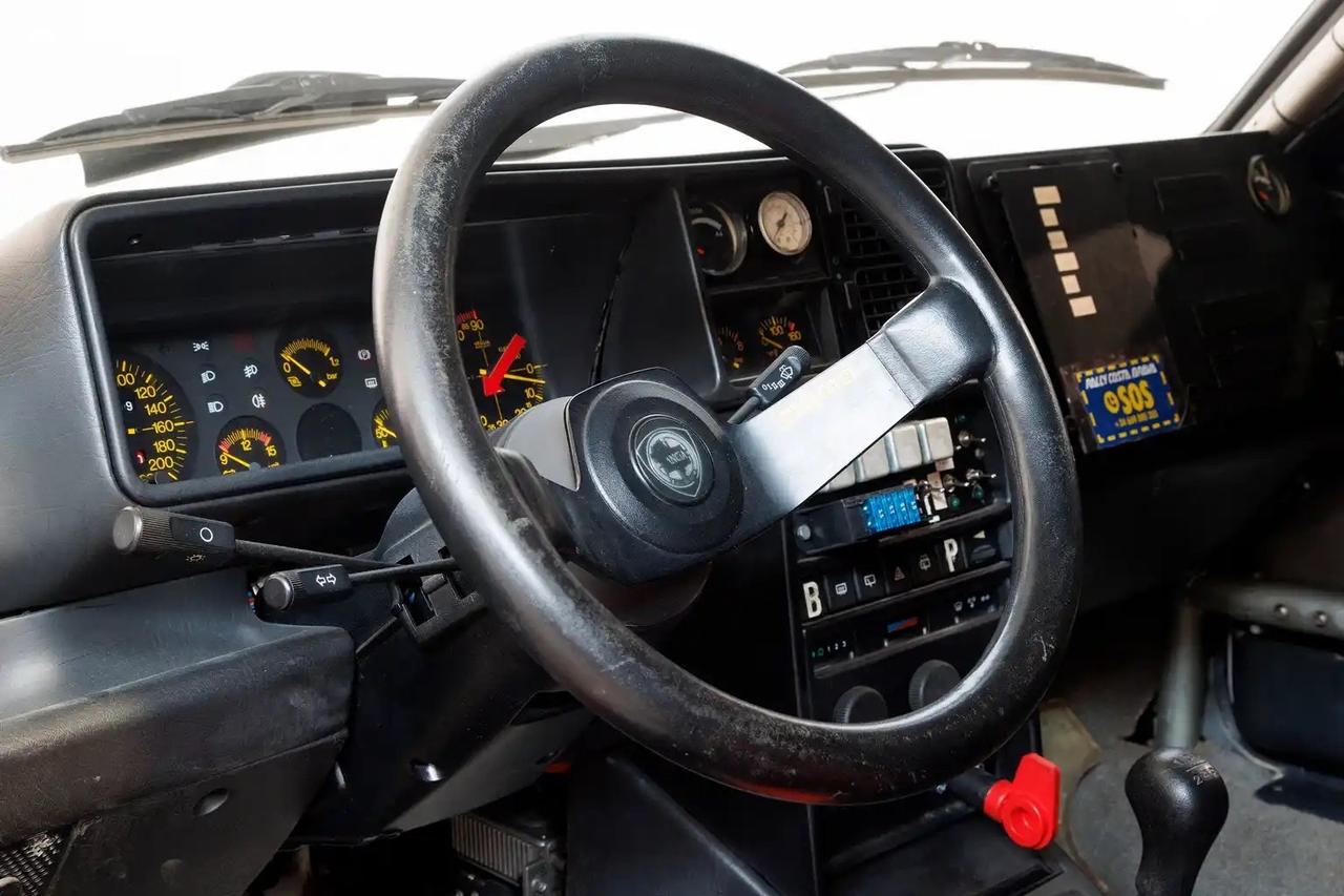Lancia Delta 2.0i.e. turbo 16V HF integrale