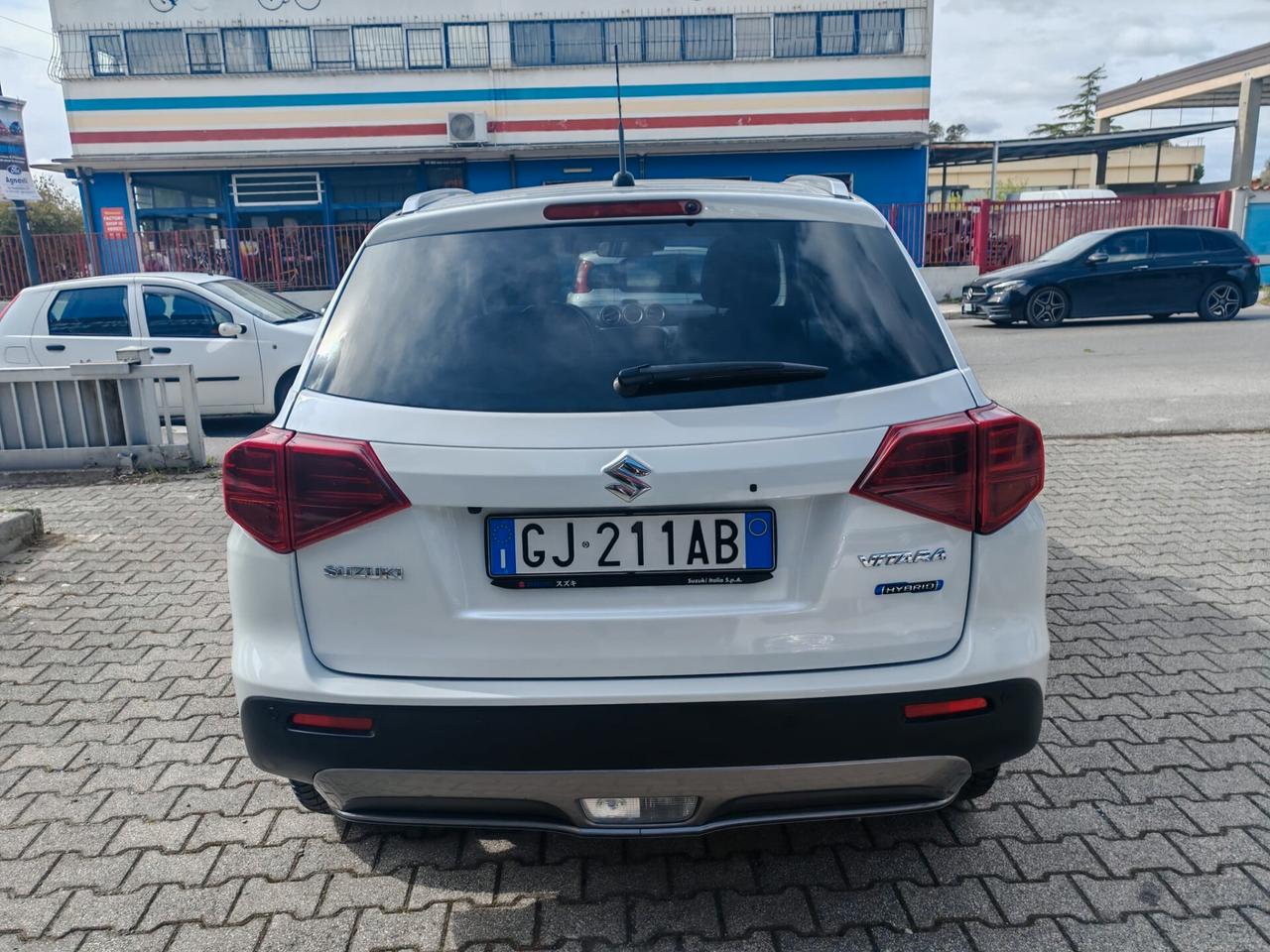 Suzuki Vitara 1.5 Hybrid A/T Starview