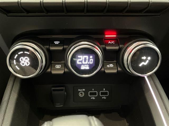 RENAULT Clio 1.6 E-Tech full hybrid E-Tech Engineered 145cv aut