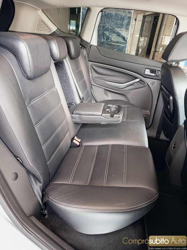 FORD Kuga + 2.0 TDCi 163 CV 4WD DPF