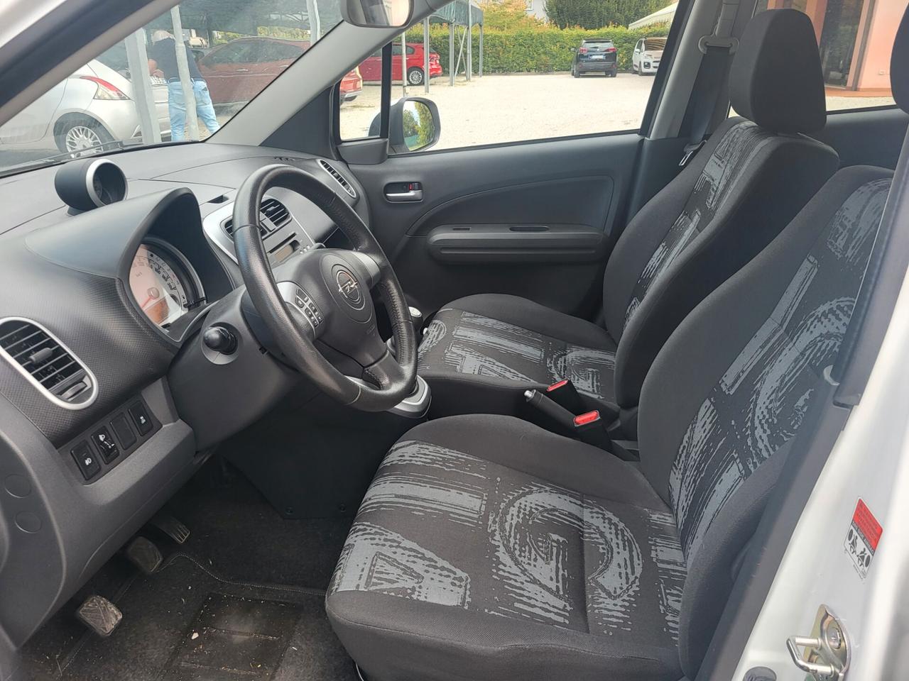 Opel Agila 1.0 12V 68 CV Ecotec