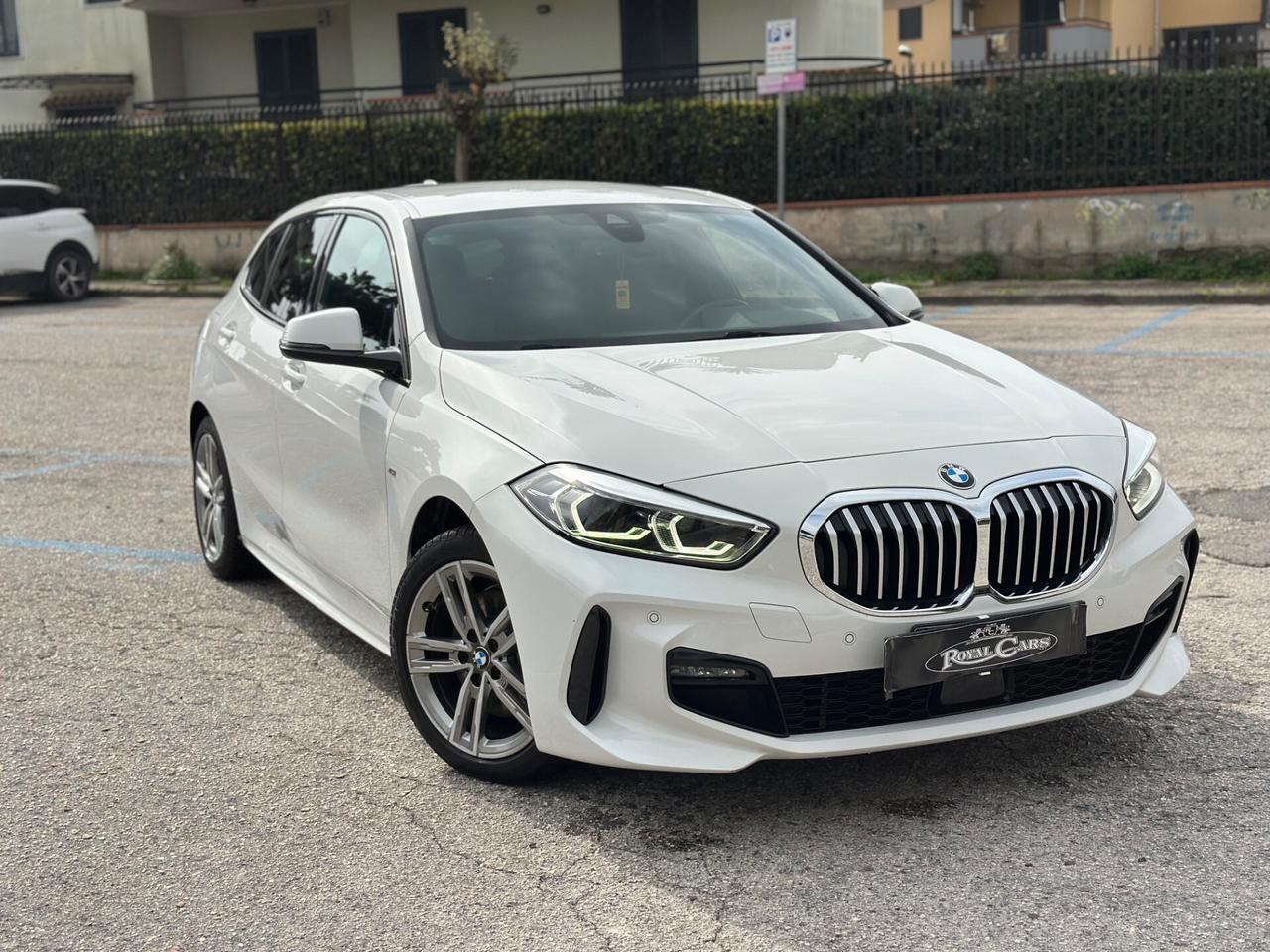 Bmw 116 116d 5p. Msport