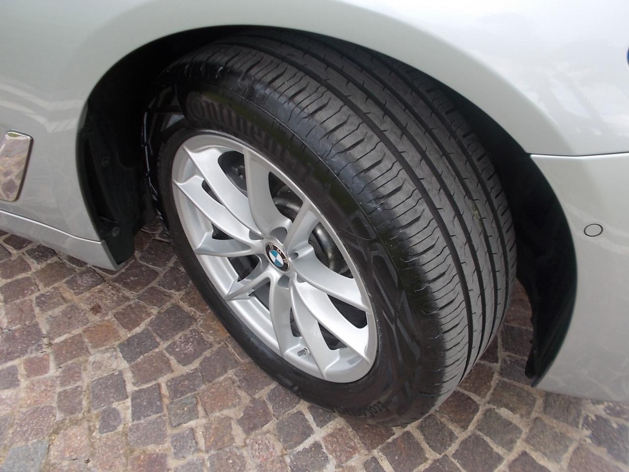Bmw 518d Touring 150cv Aut. *FULL OPT.* da VETRINA
