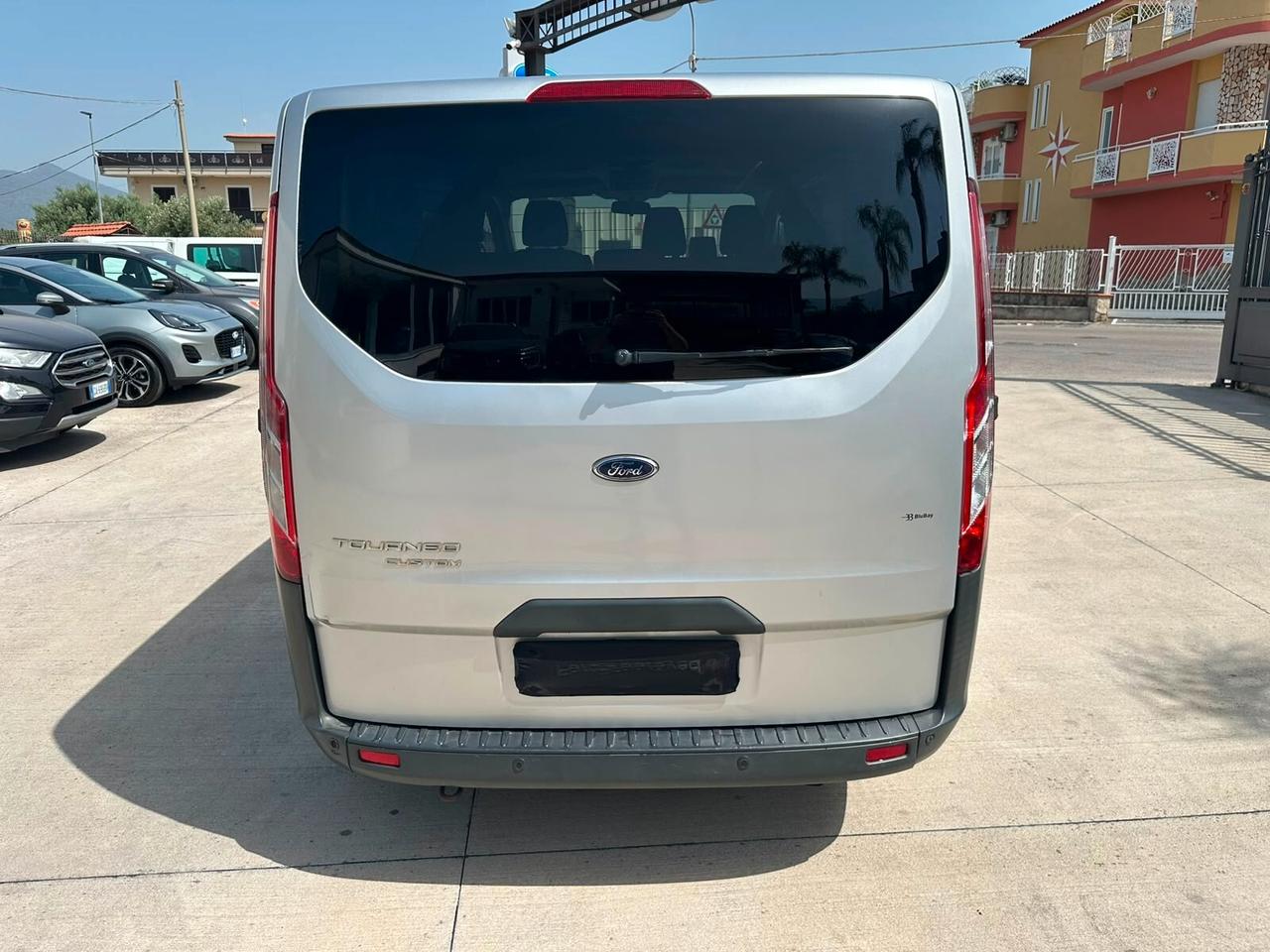 Ford Tourneo Custom 2.0 TDCi 130CV Trend