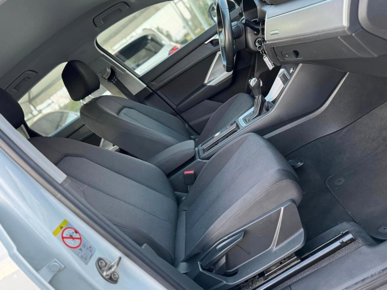 Audi Q3 Audi Q3 35 TDI S tronic Business Advanced