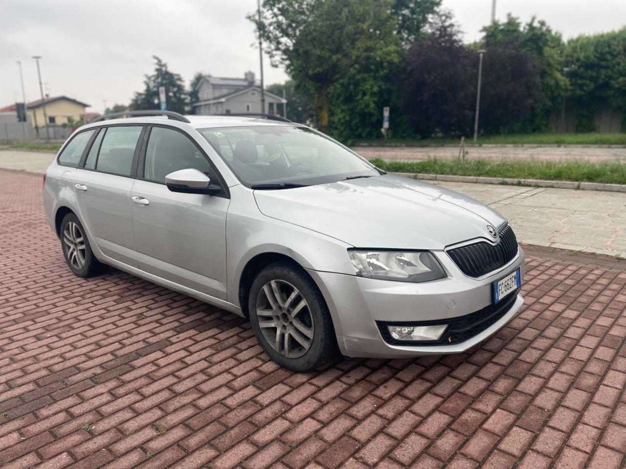 Skoda Octavia 1.6 TDI CR 110 CV DSG Wagon Executive