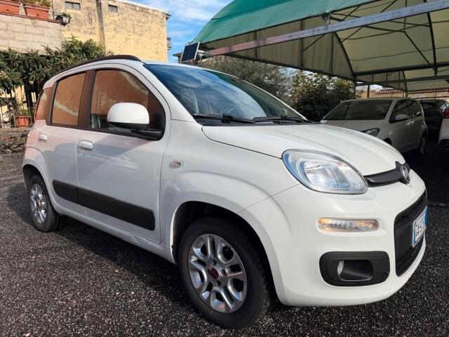 Fiat NEW Panda 1.2 Lounge