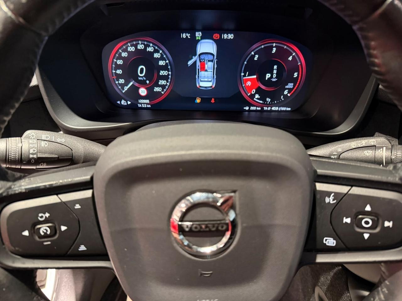 Volvo XC40 D3 Geartronic Business 2.0D 150CV