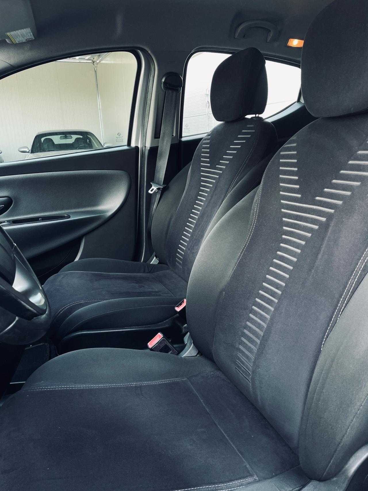 Lancia Ypsilon 1.3 MJT 5 porte S&S Gold