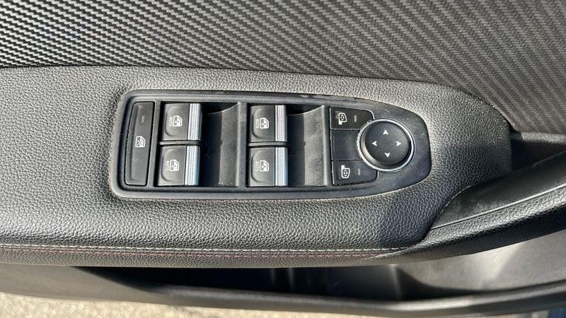 Renault Captur 1.6 E-TECH Hybrid RS Line Auto 145cv